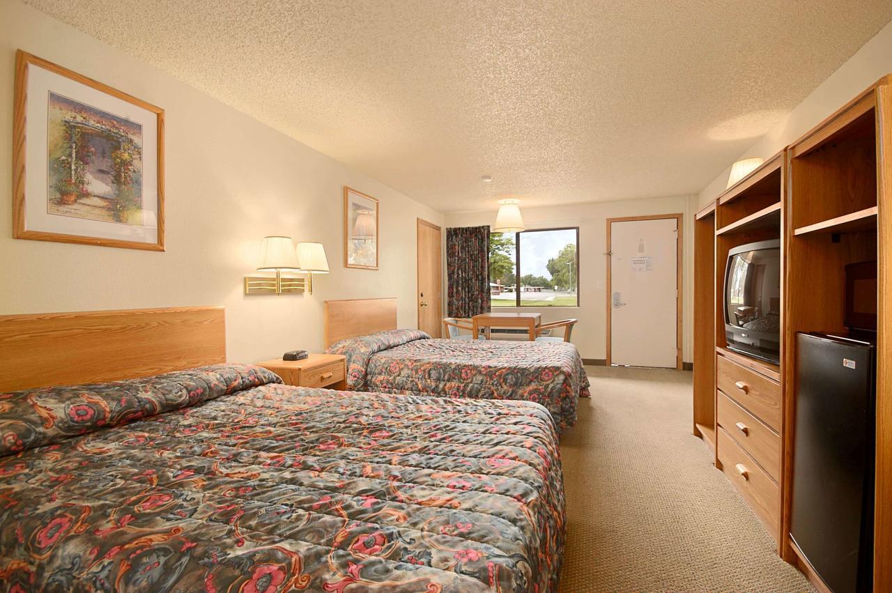 Days Inn By Wyndham Richland Δωμάτιο φωτογραφία